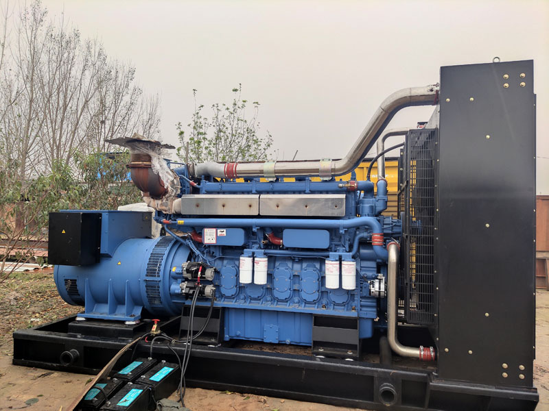 丰都柴油发电机组更换机油时,应遵循哪些步骤?